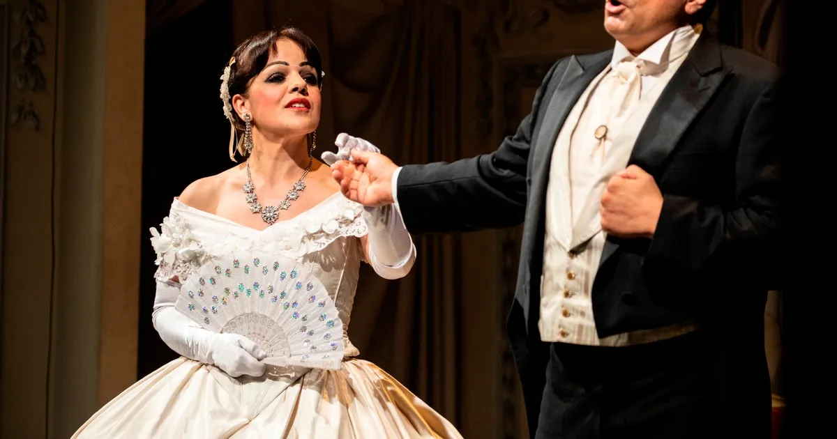 Verdi's La Traviata sung by I Virtuosi dell'Opera di Roma in the nave of the American Church on Via Nazionale,, St Paul's Within the Walls on Via Nazionale, opera houses in Rome