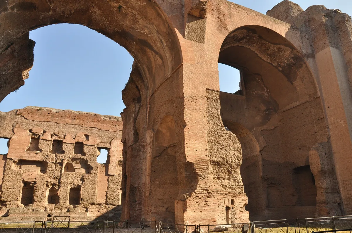 The great halls of the Baths of Caracalla, three tenors caracalla 1990